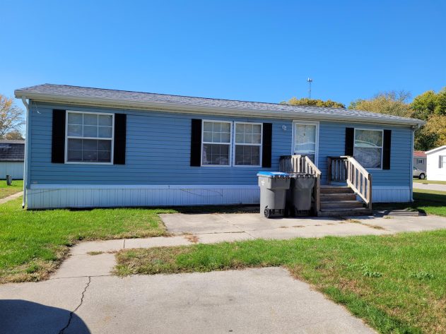 Twin Pines - Image 1