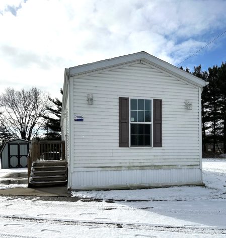 Twin Pines - Image 1