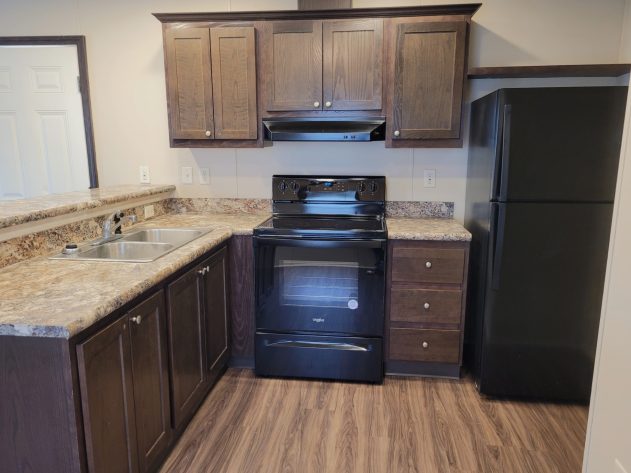 Twin Pines - Image 5