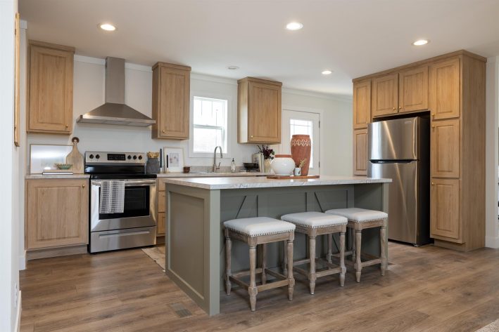 Iris Winds - Image 5