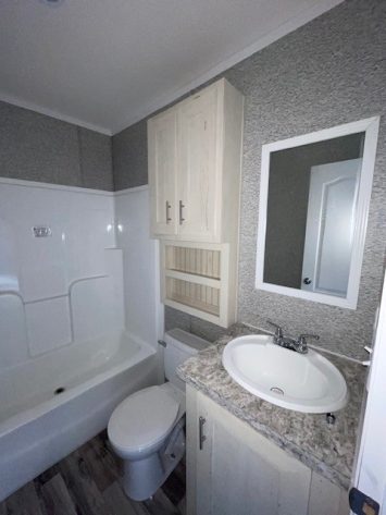 Iris Winds - Image 13