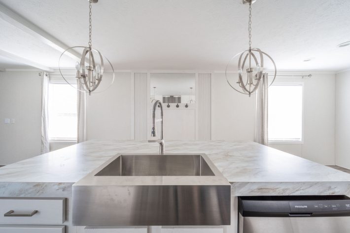 Camelot Village - Image 9