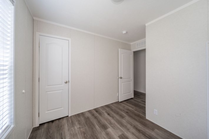 Camelot Village - Image 14