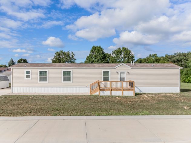 Camelot Village - Image 4