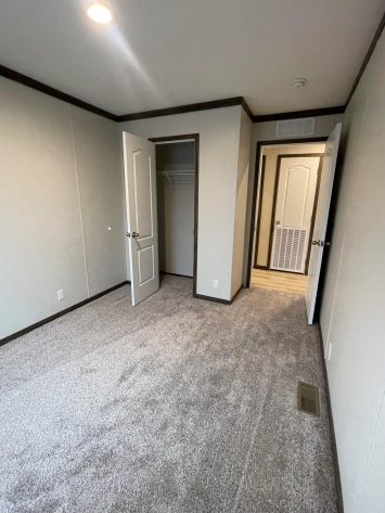 Summit Village - IN - Image 18