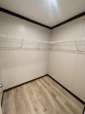 Summit Village - IN - Image 23