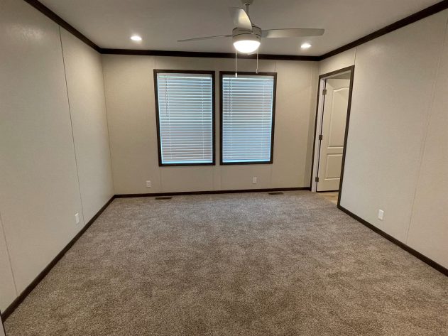 Summit Village - IN - Image 25