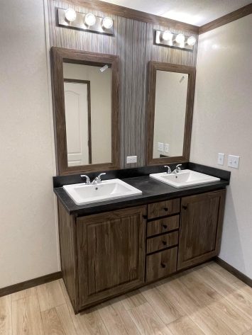 Summit Village - IN - Image 28