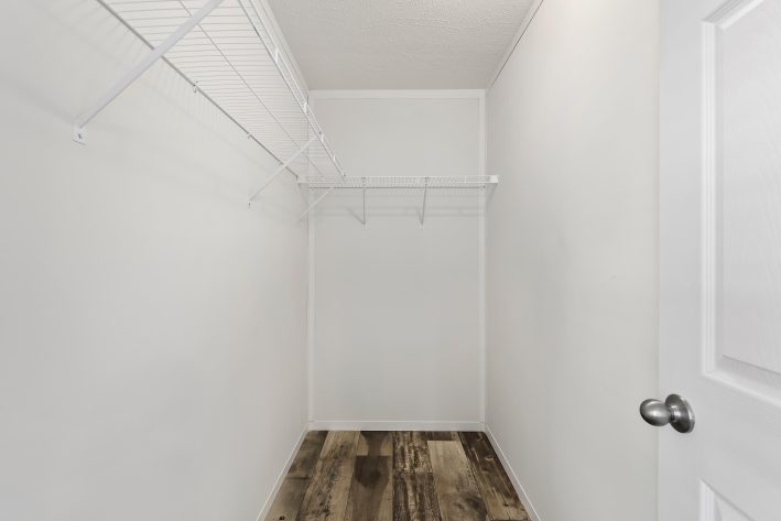 Saddle Creek - Image 10