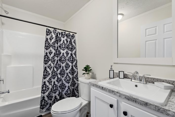 Saddle Creek - Image 17