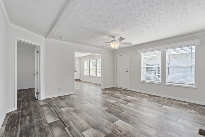 Saddle Creek - Image 24