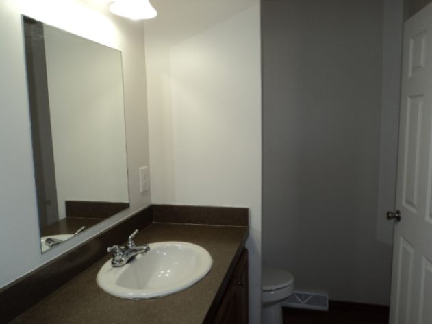 D & R Village - Image 4