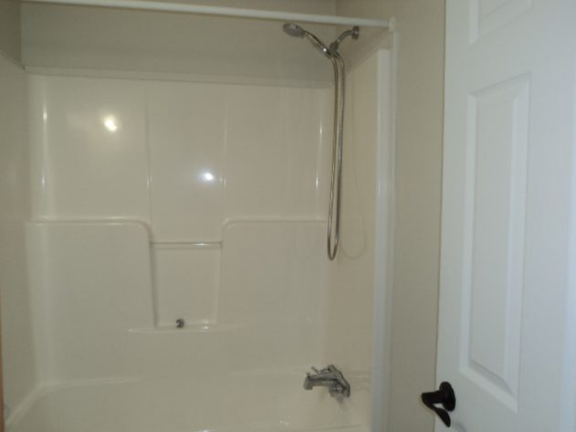 D & R Village - Image 6