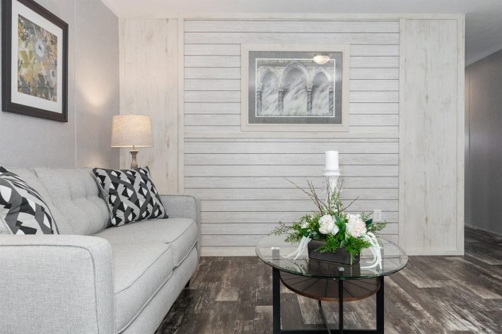 Frieden Manor - Image 9