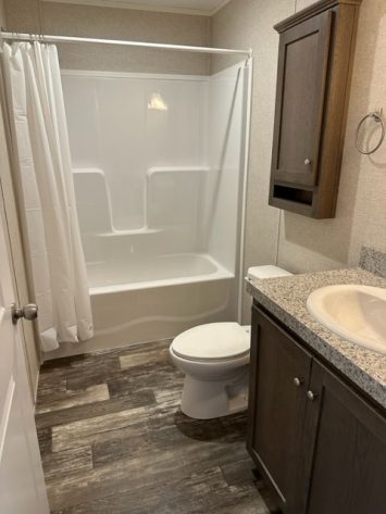 Laurel Woods - Image 15