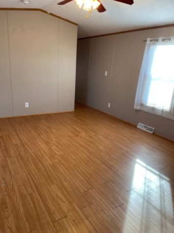 Laurel Woods - Image 11