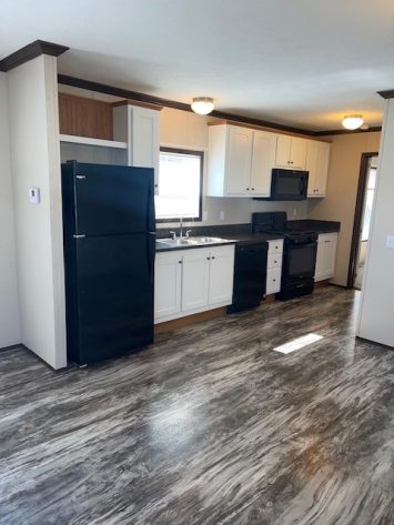 Laurel Woods - Image 4