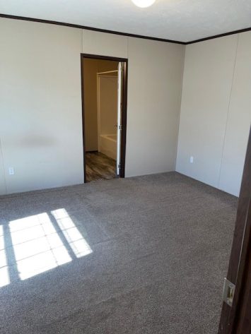 Laurel Woods - Image 6