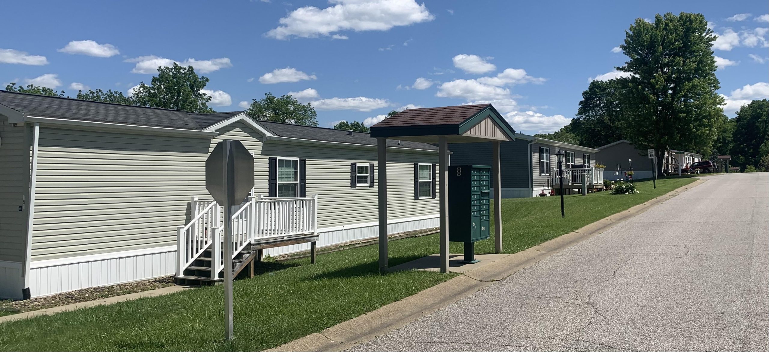 Colonial Heights - Image 30