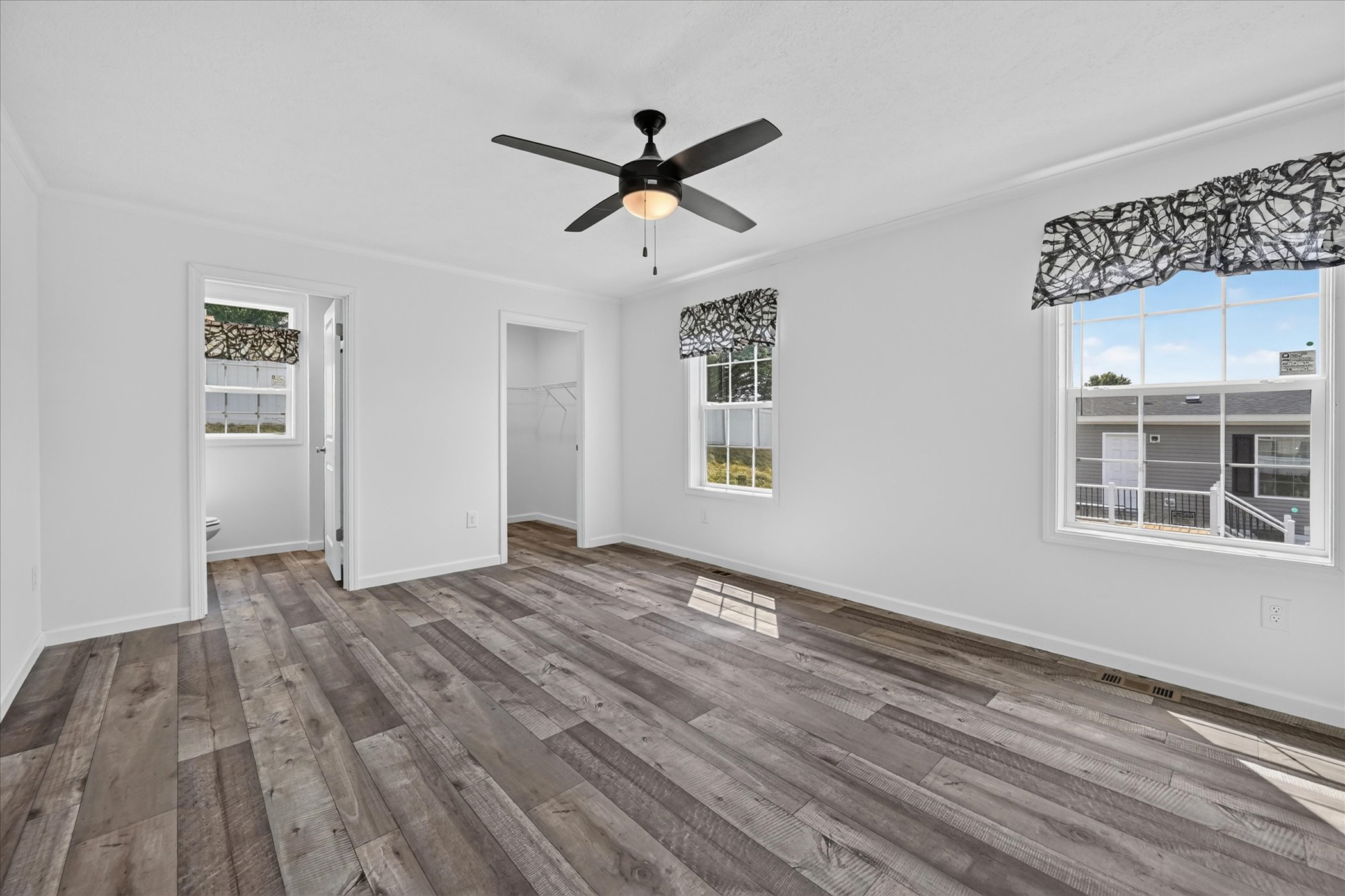 Hillside Estates - Image 23
