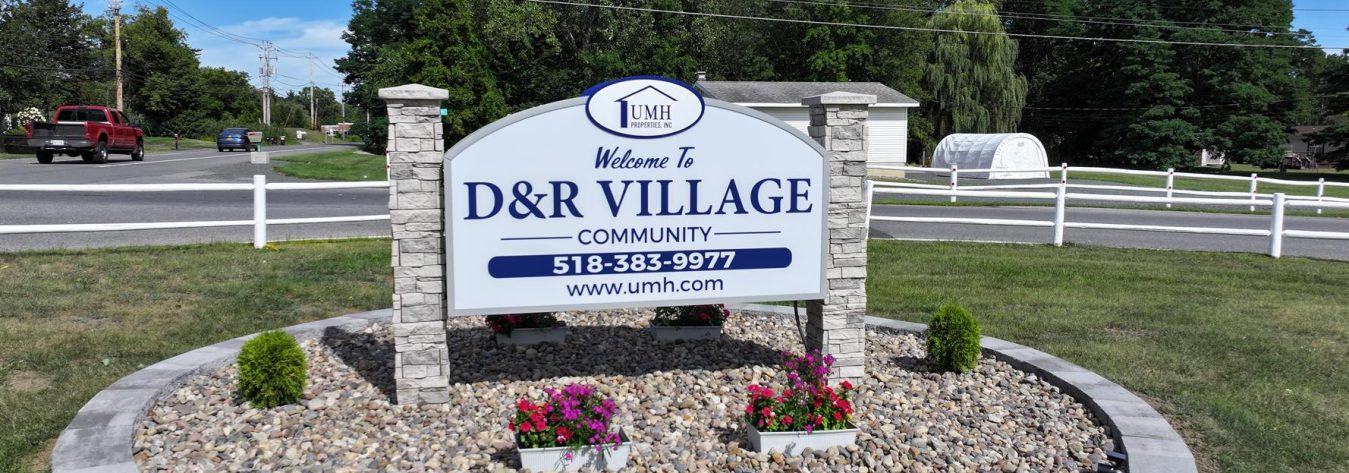 D & R Village