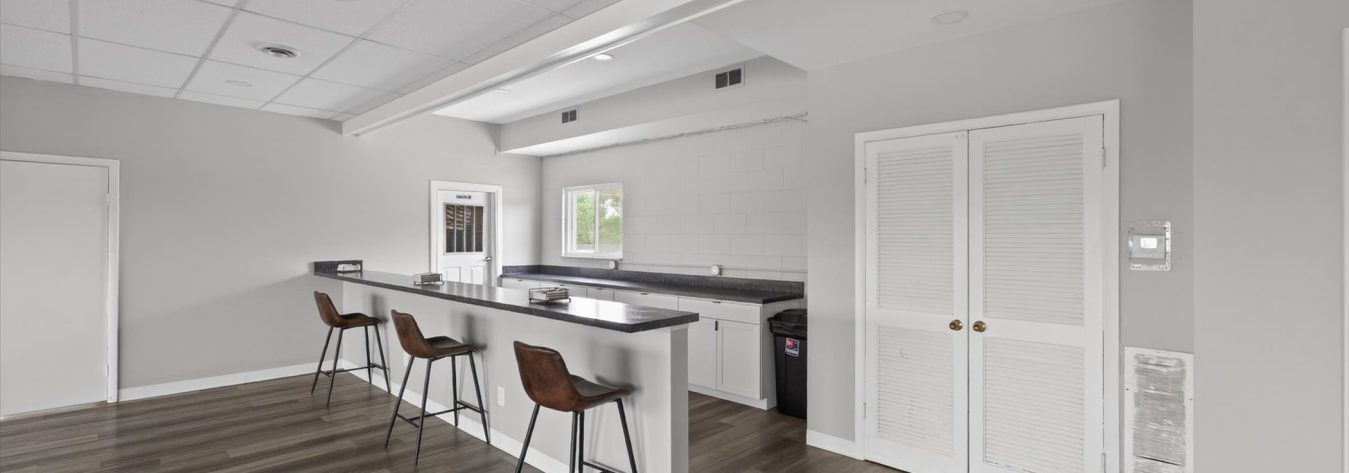 Worthington Arms - Image 45