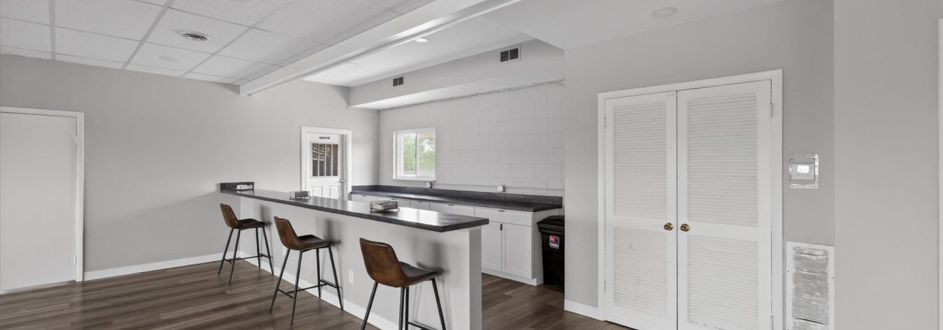 Worthington Arms - Image 46