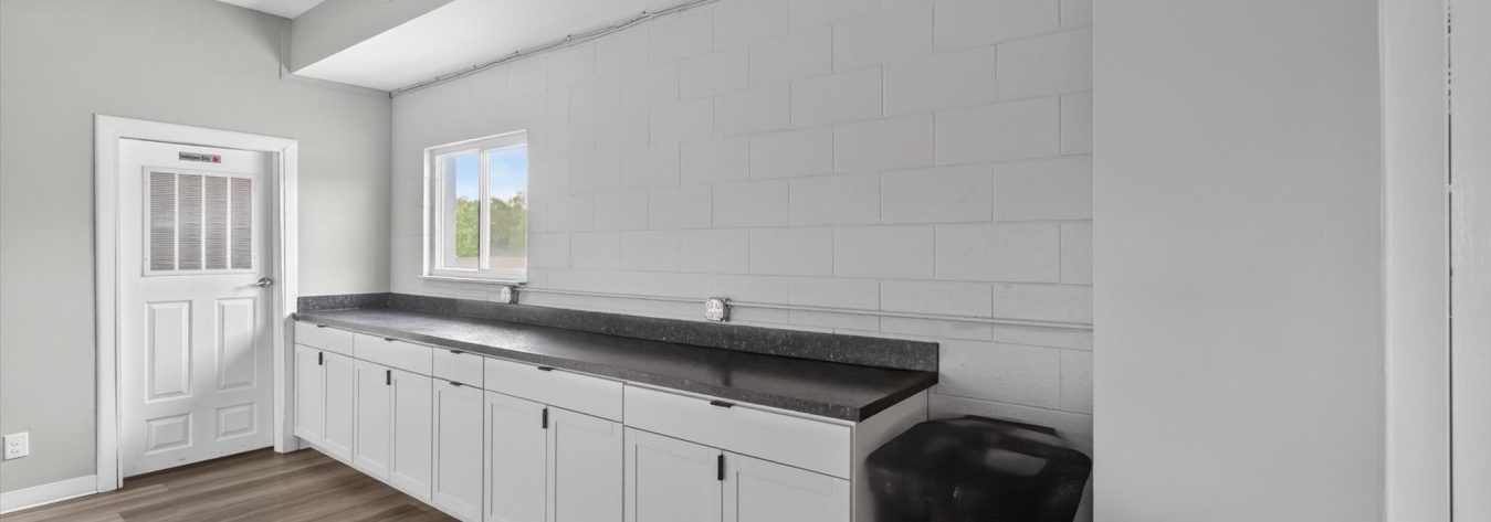 Worthington Arms - Image 47