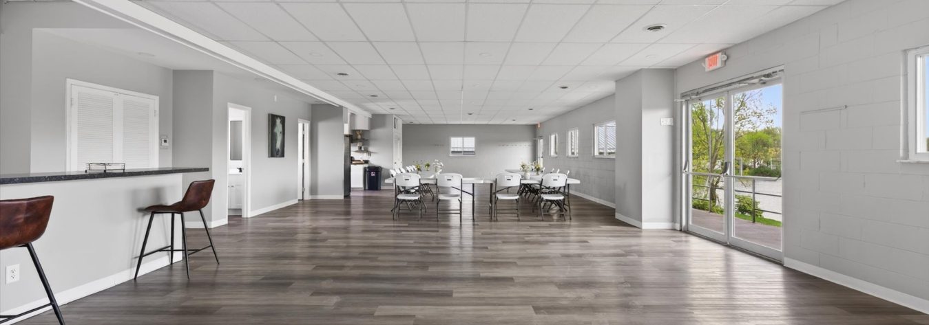 Worthington Arms - Image 50