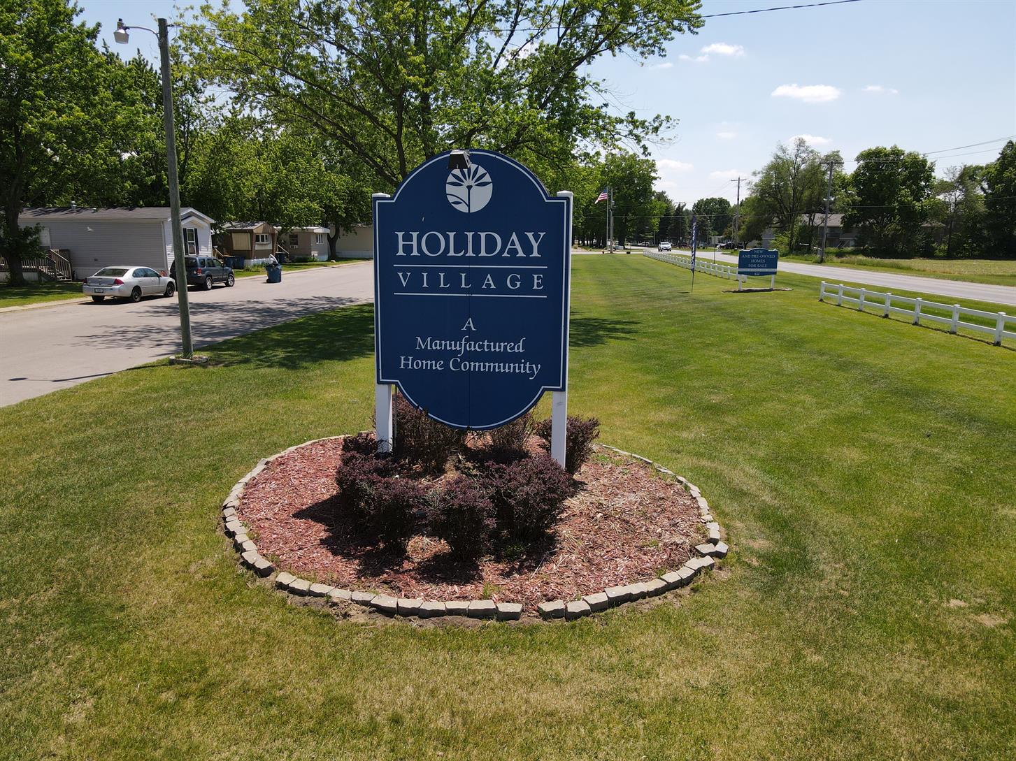 Holiday Village - IN - Image 10