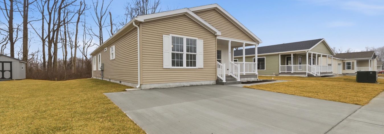 Cinnamon Woods - Image 35