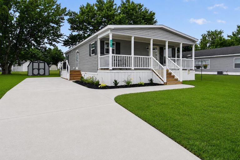 High View Acres community image