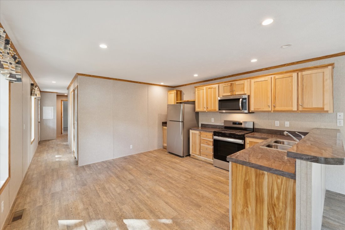 Fairview Manor - Image 12