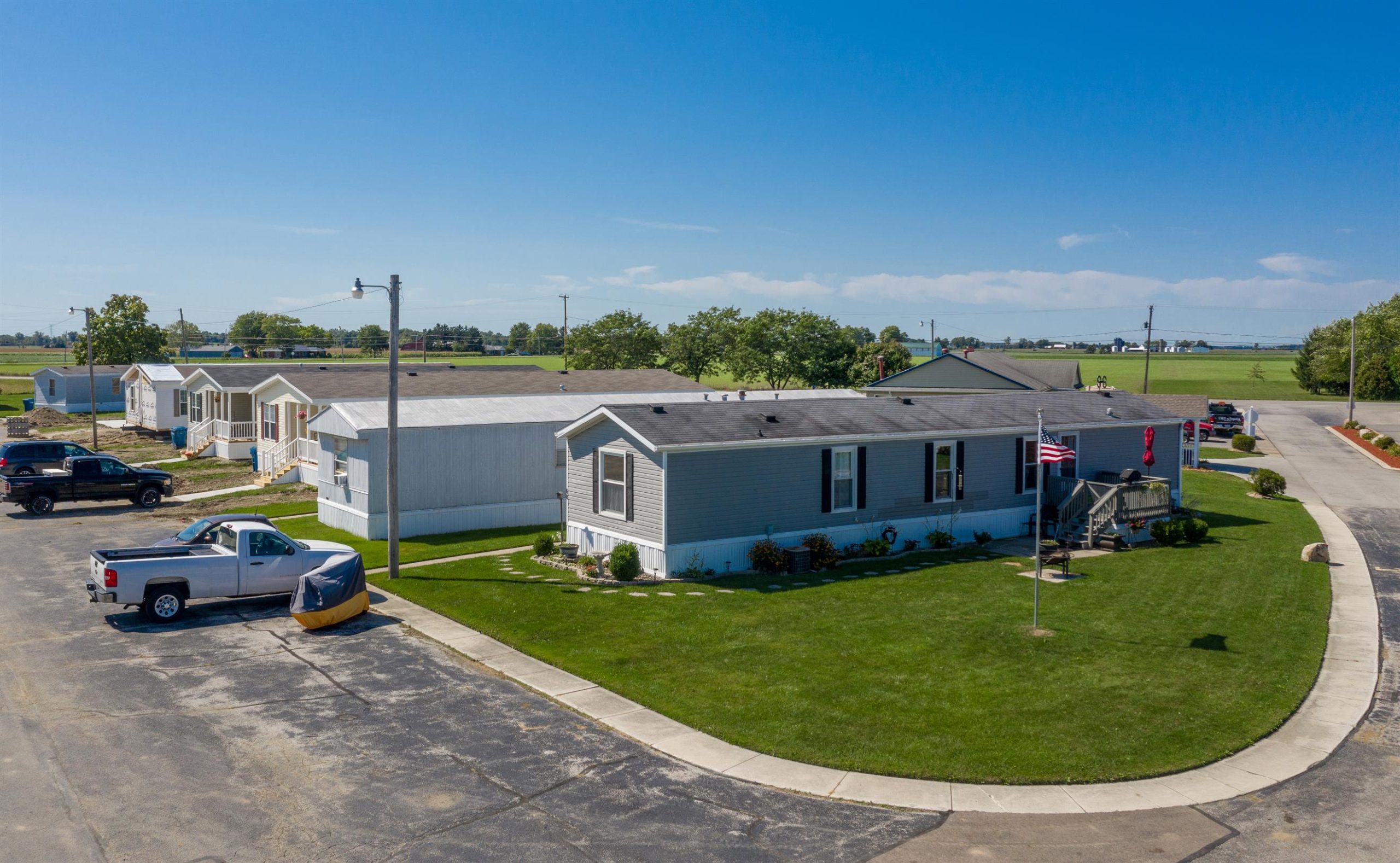 Perrysburg Estates - Image 1