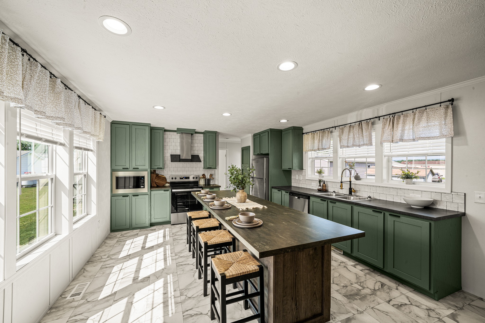 Green Acres - Image 1
