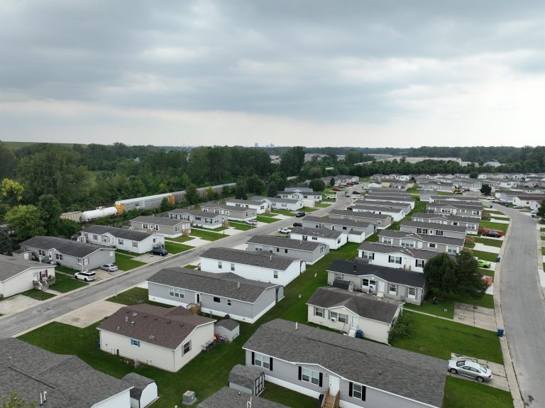 Hidden Creek community image