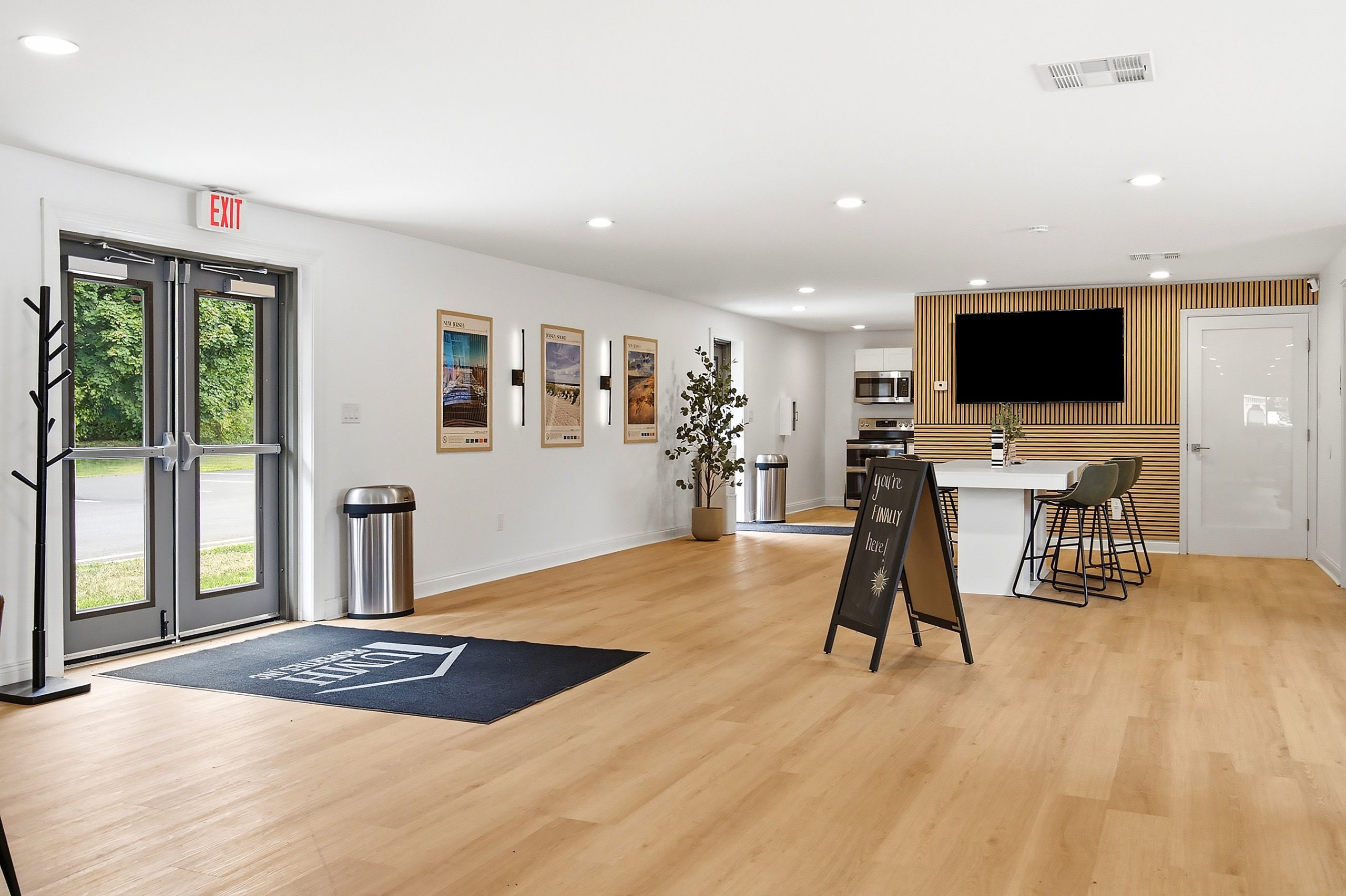 Oak Tree - Image 31