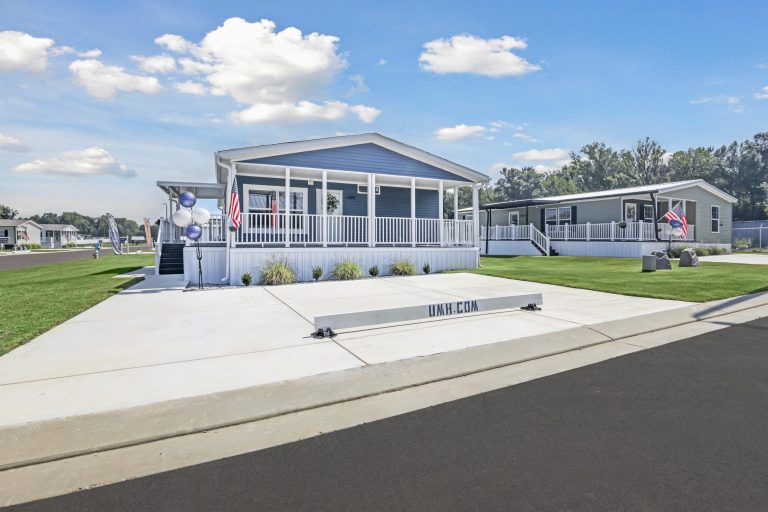 River Bluff Estates community image