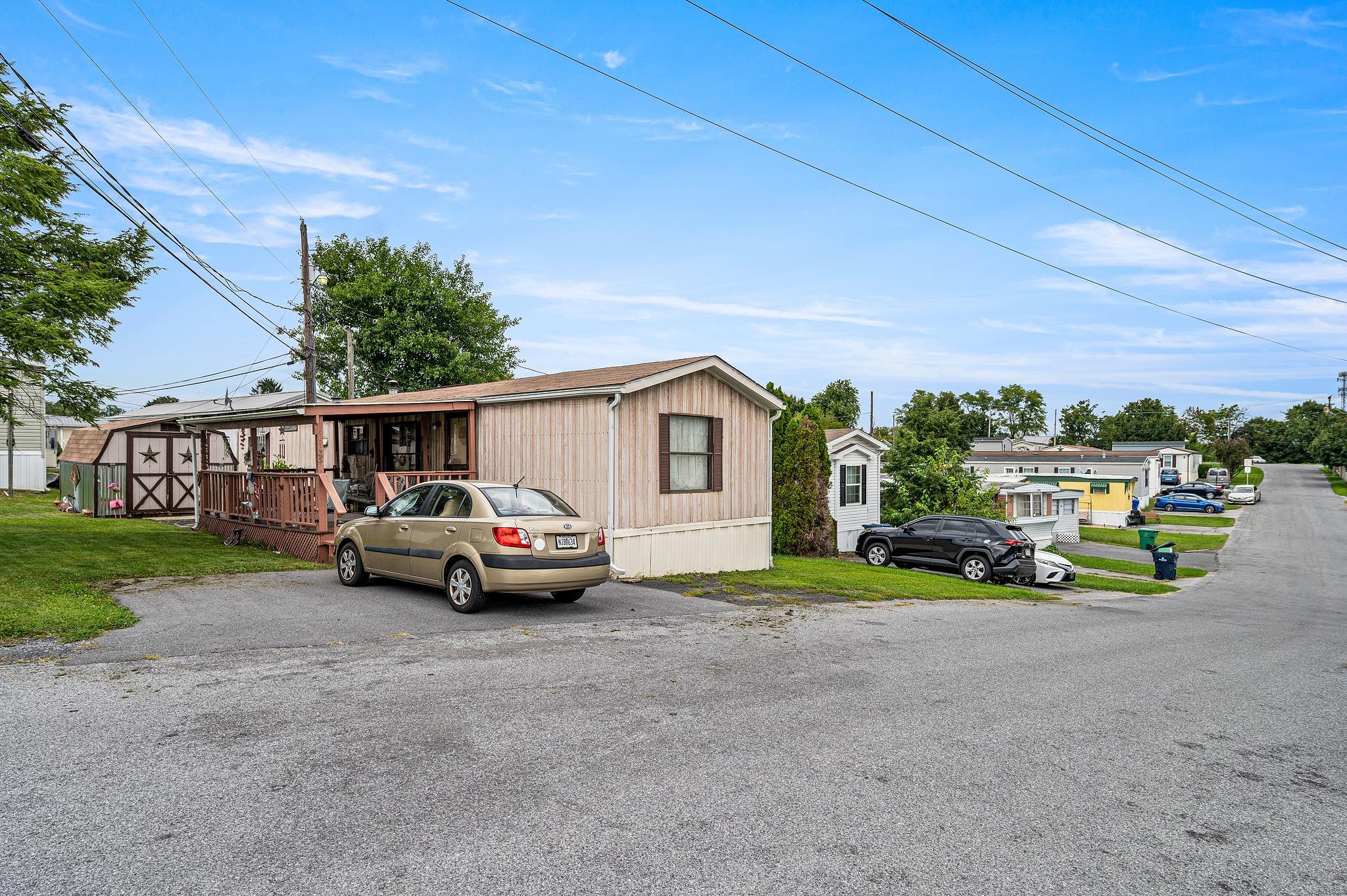 Carsons - Image 6