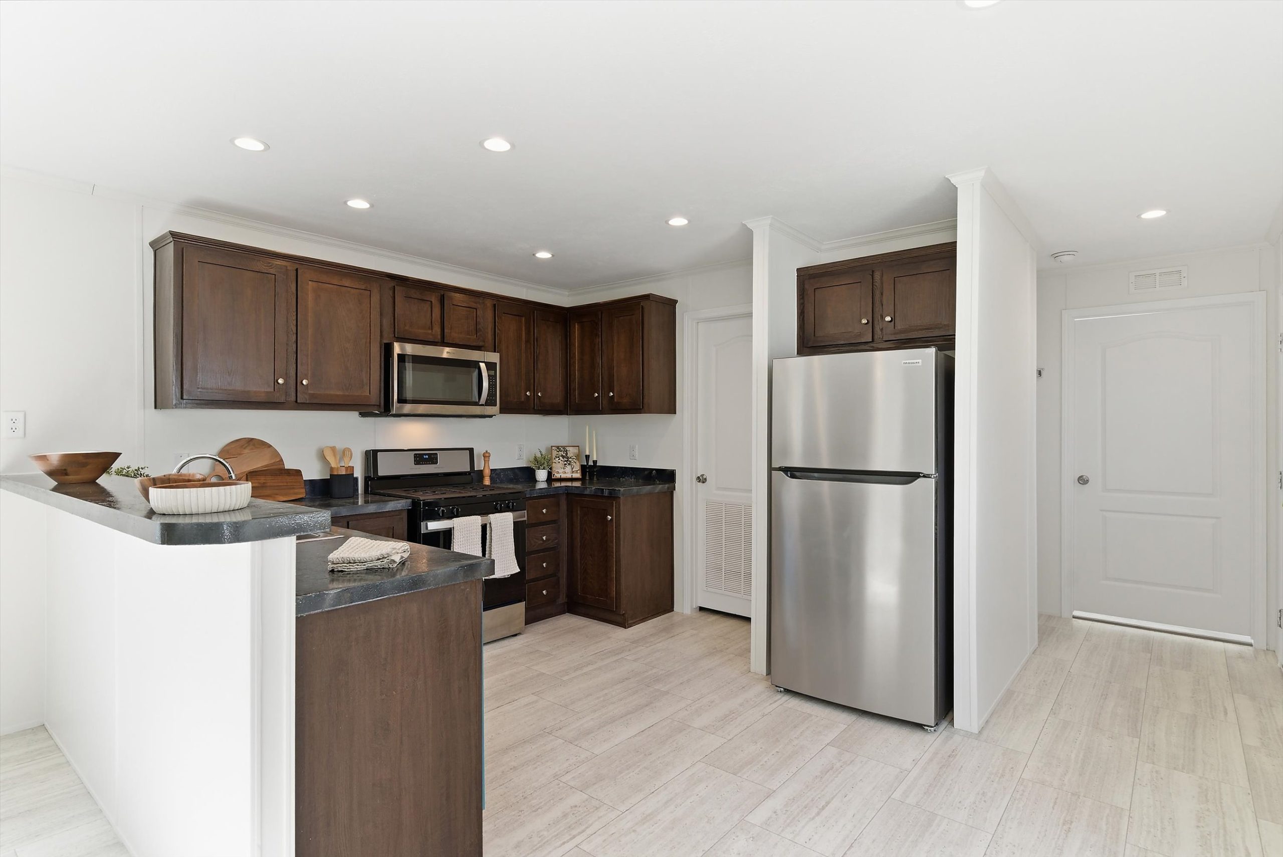 Cedarcrest Village - Image 5