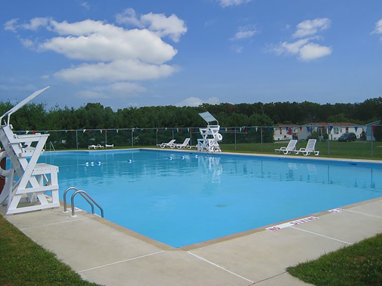 Cedarcrest Village community image