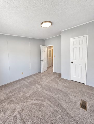 Sunny Acres - Image 21