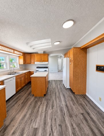 Sunny Acres - Image 7