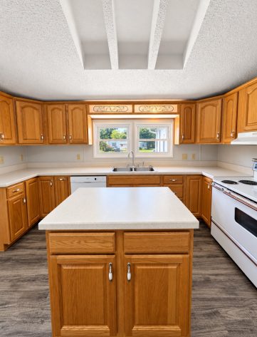 Sunny Acres - Image 9