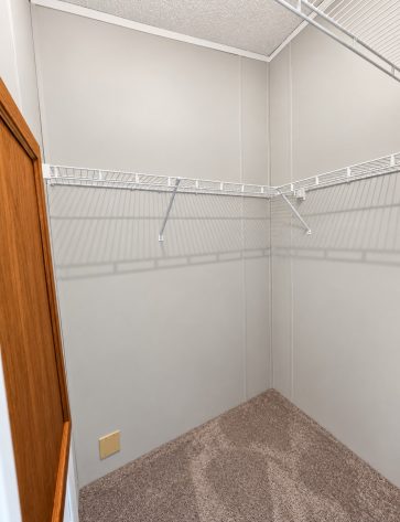 Sunny Acres - Image 15