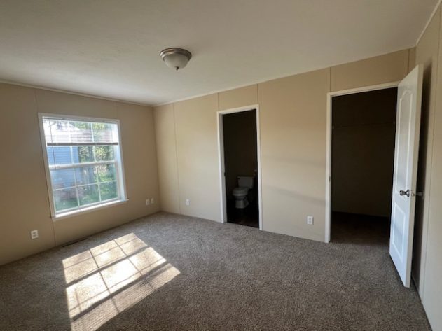 Sunny Acres - Image 4