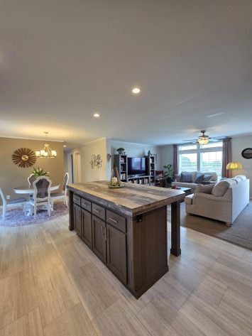 Sunny Acres - Image 13