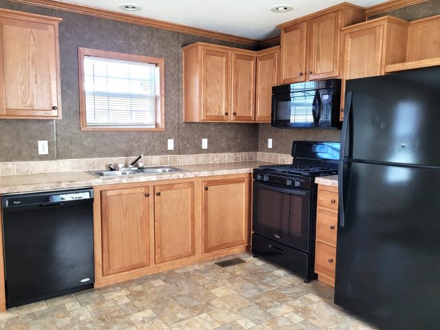 Twin Pines - Image 4