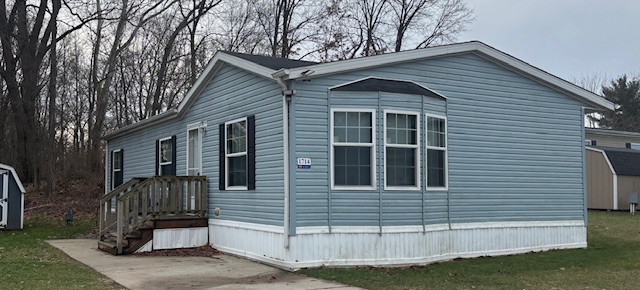 Twin Pines - Image 1