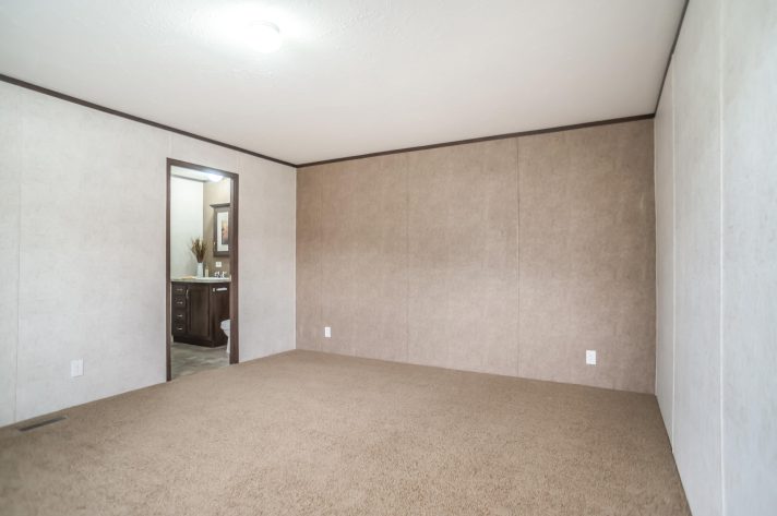 Twin Pines - Image 12